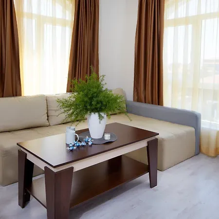 Sardinia And Hotel apartamentowy Święty Włas