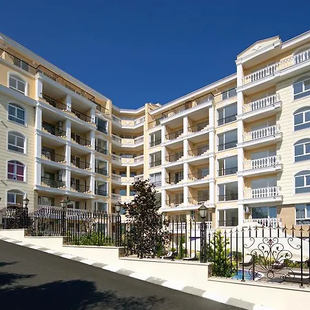 Sardinia And アパートホテル