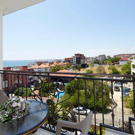 Aparthotel Sardinia And Sveti Vlas