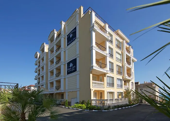 Sardinia And Apart-hotel Sveti Vlas