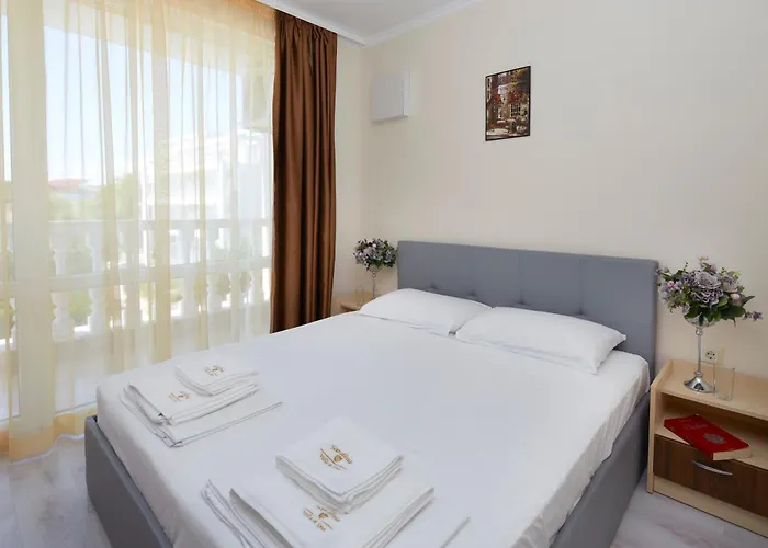 Apart-hotel Sardinia And Sveti Vlas