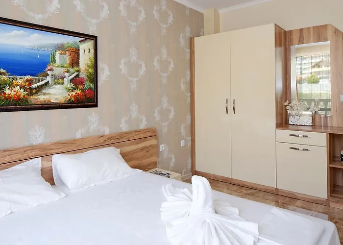 Apart-hotel Sardinia And Sveti Vlas